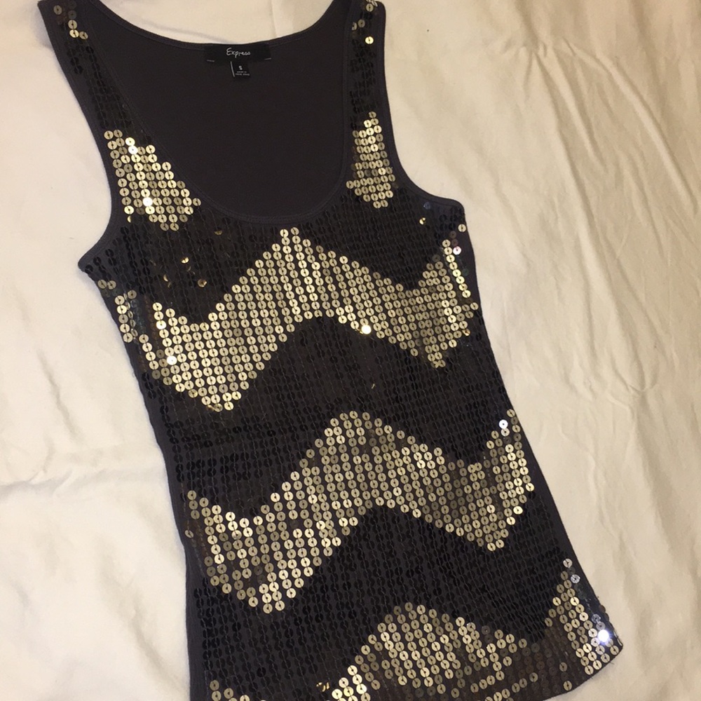 EXPRESS TANKTOP!!
